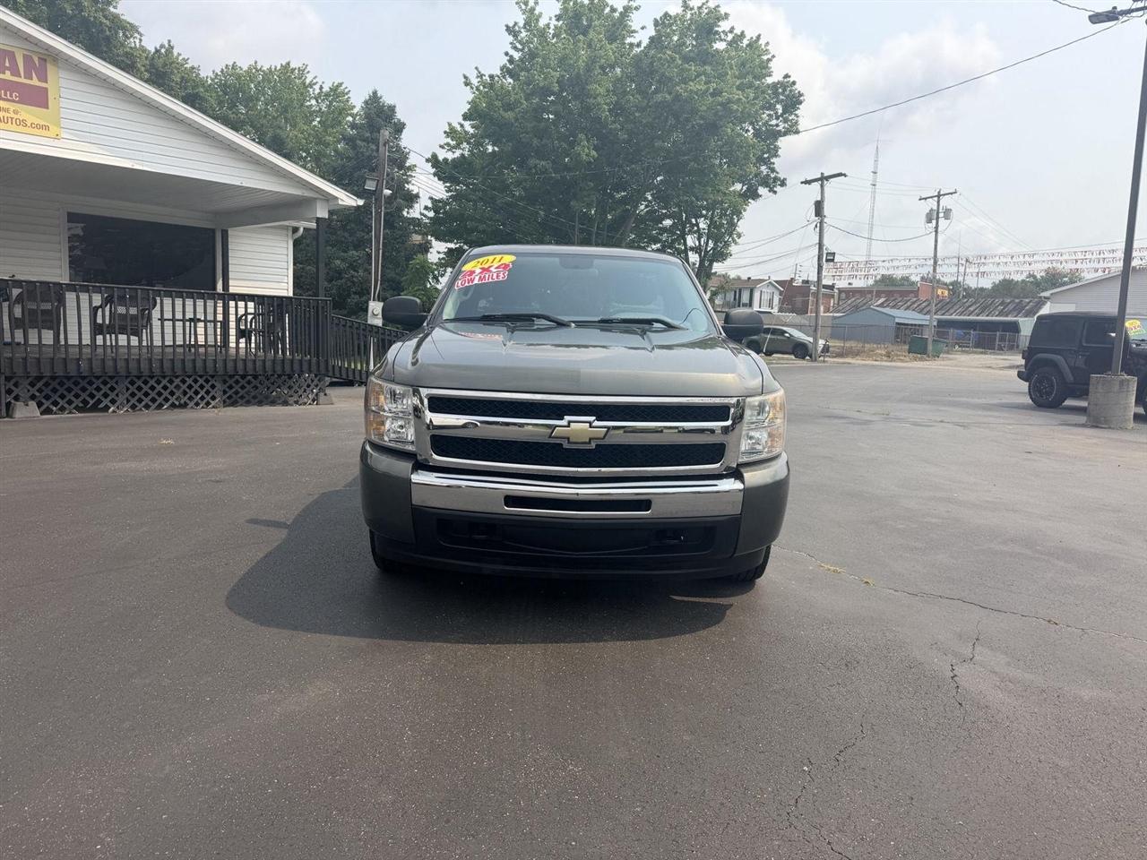 chevrolet silverado 1500 2011 1GCNKPE04BZ180986 image chevrolet silverado 1500 2011 1GCNKPE04BZ180986 image